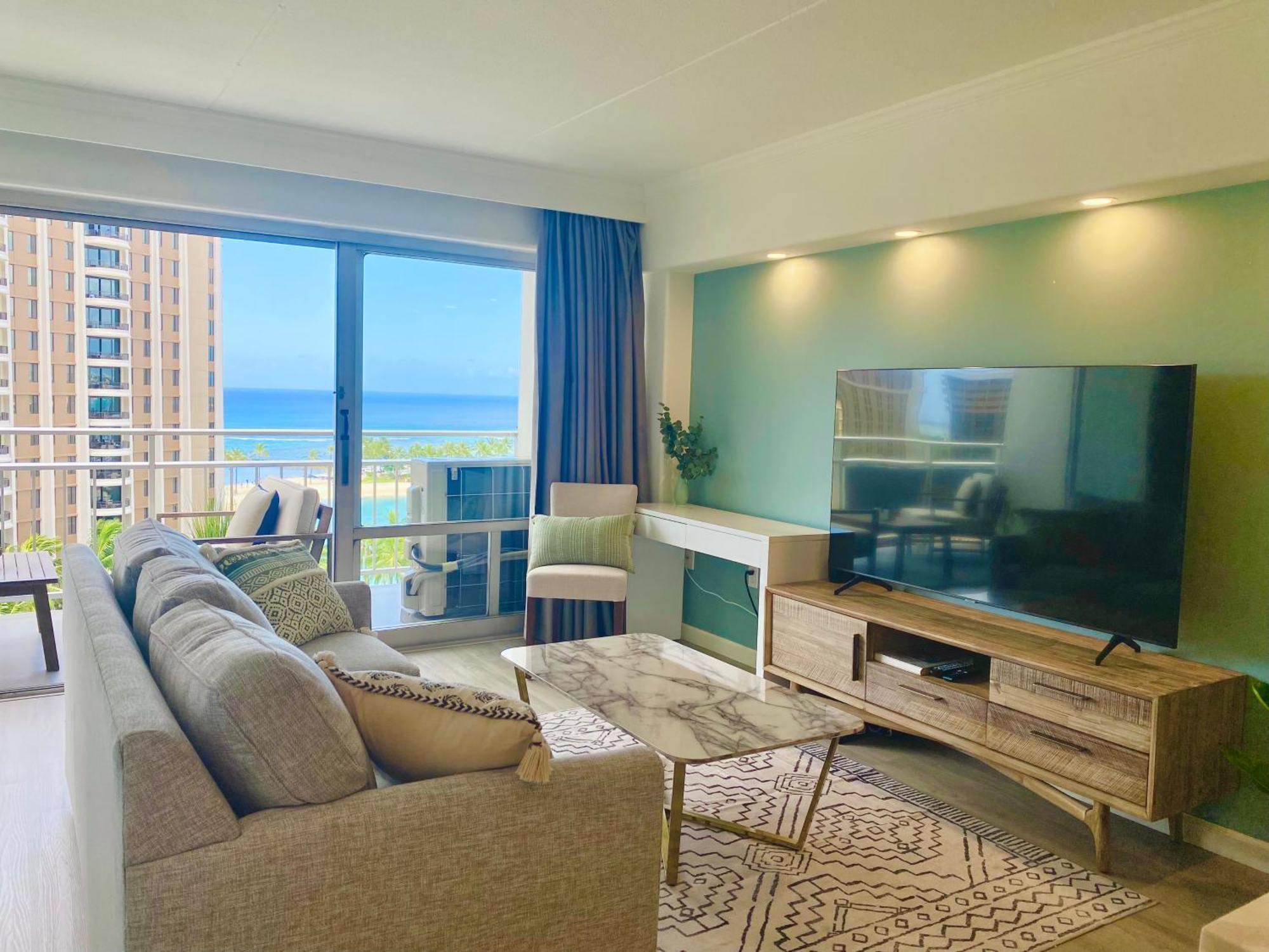 Panoramic Oceanview Resort - Full Kitchen In Each Room, 2 Swimming Pools, Onsite Restaurants, Fireworks Every Friday โฮโนลูลู ภายนอก รูปภาพ