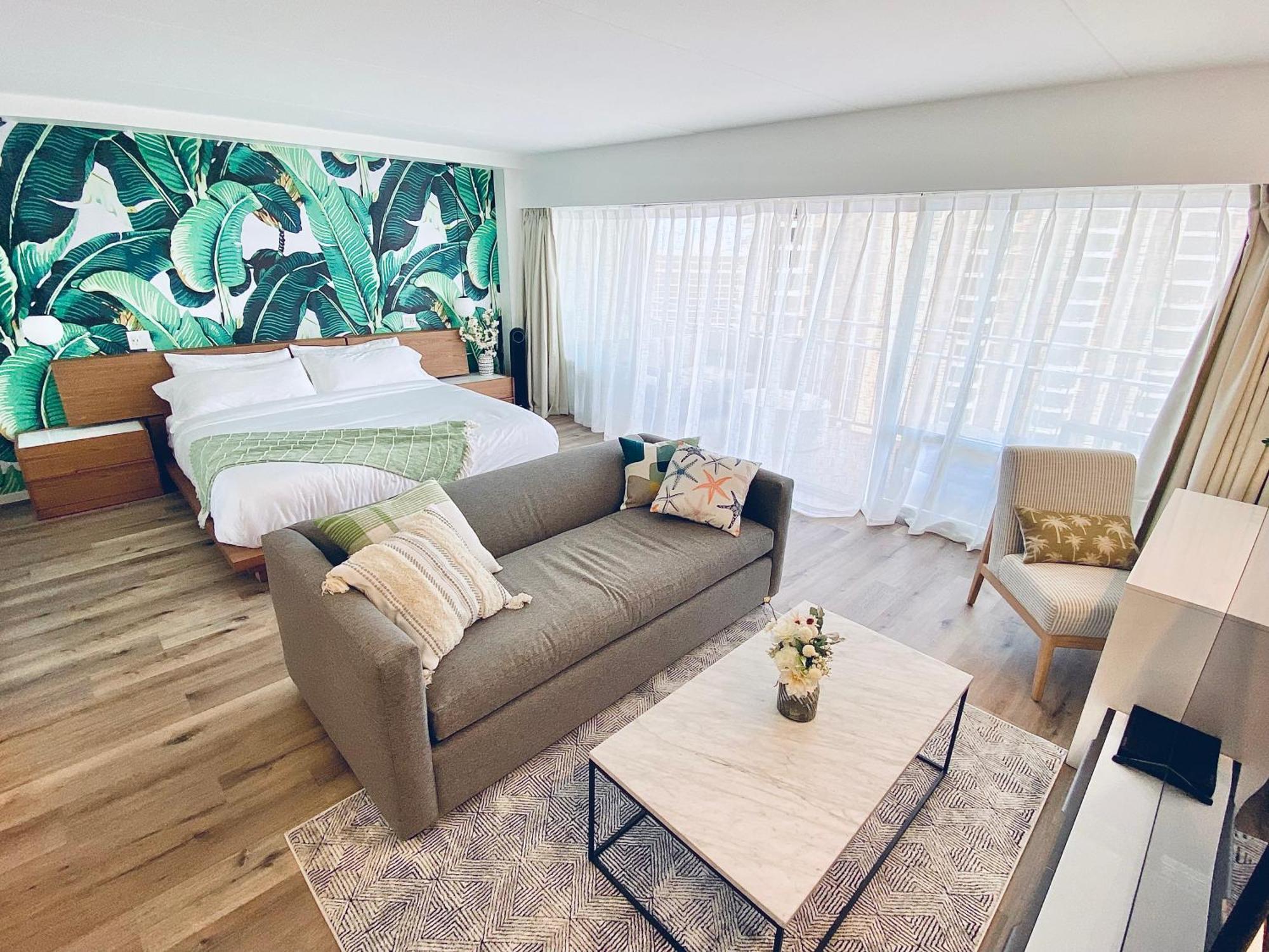 Panoramic Oceanview Resort - Full Kitchen In Each Room, 2 Swimming Pools, Onsite Restaurants, Fireworks Every Friday โฮโนลูลู ภายนอก รูปภาพ