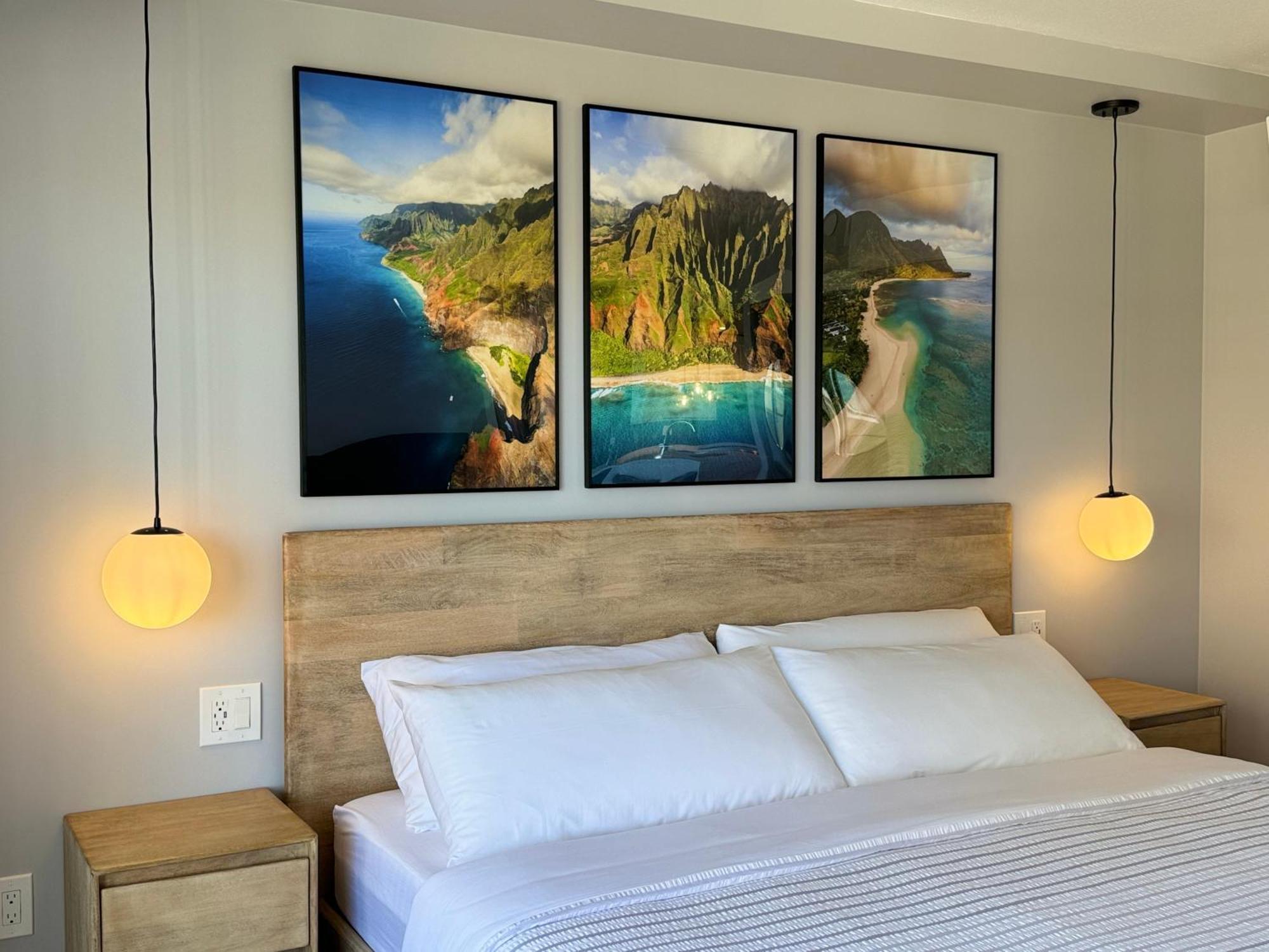Panoramic Oceanview Resort - Full Kitchen In Each Room, 2 Swimming Pools, Onsite Restaurants, Fireworks Every Friday โฮโนลูลู ภายนอก รูปภาพ