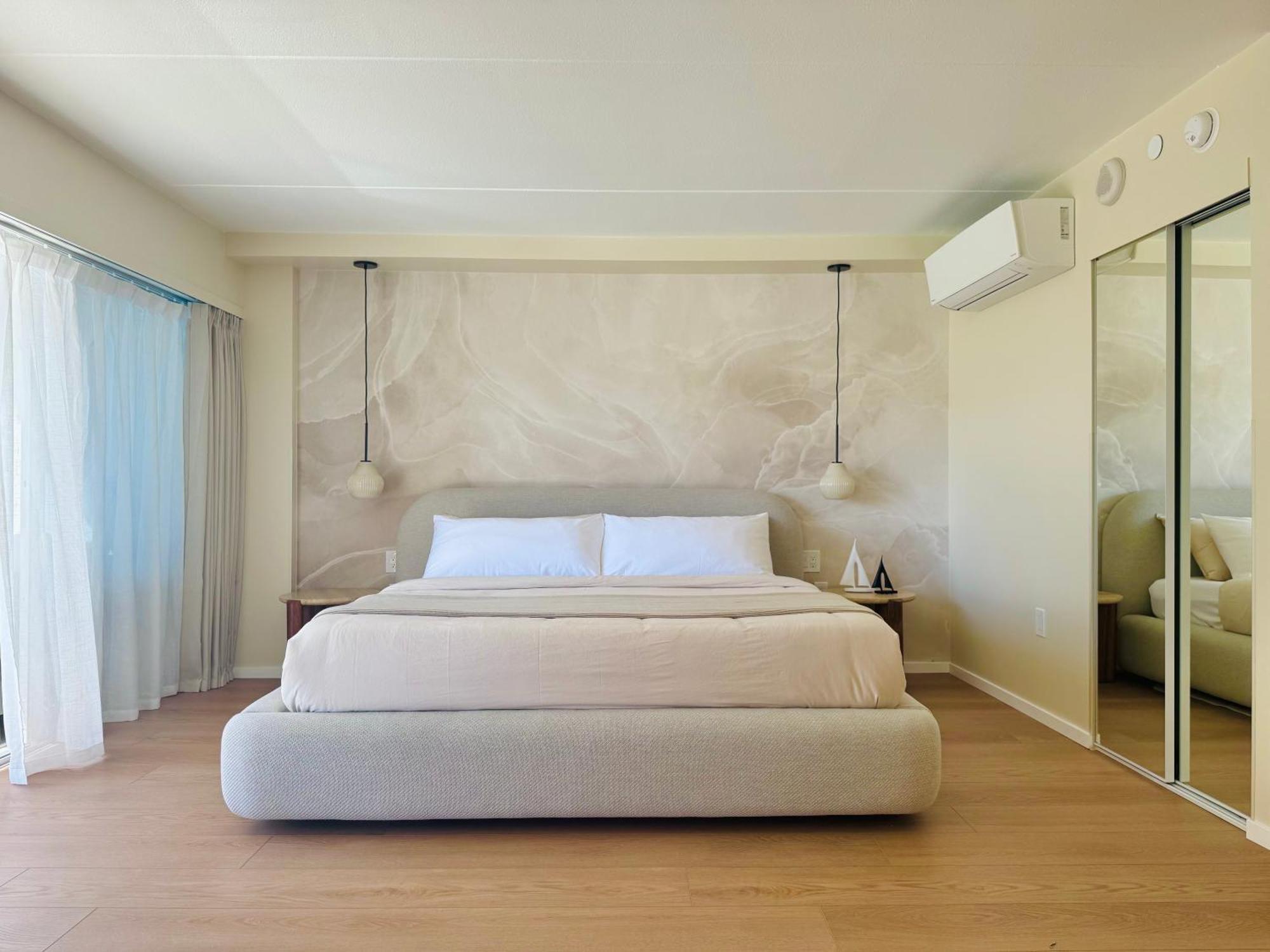 Panoramic Oceanview Resort - Full Kitchen In Each Room, 2 Swimming Pools, Onsite Restaurants, Fireworks Every Friday โฮโนลูลู ภายนอก รูปภาพ