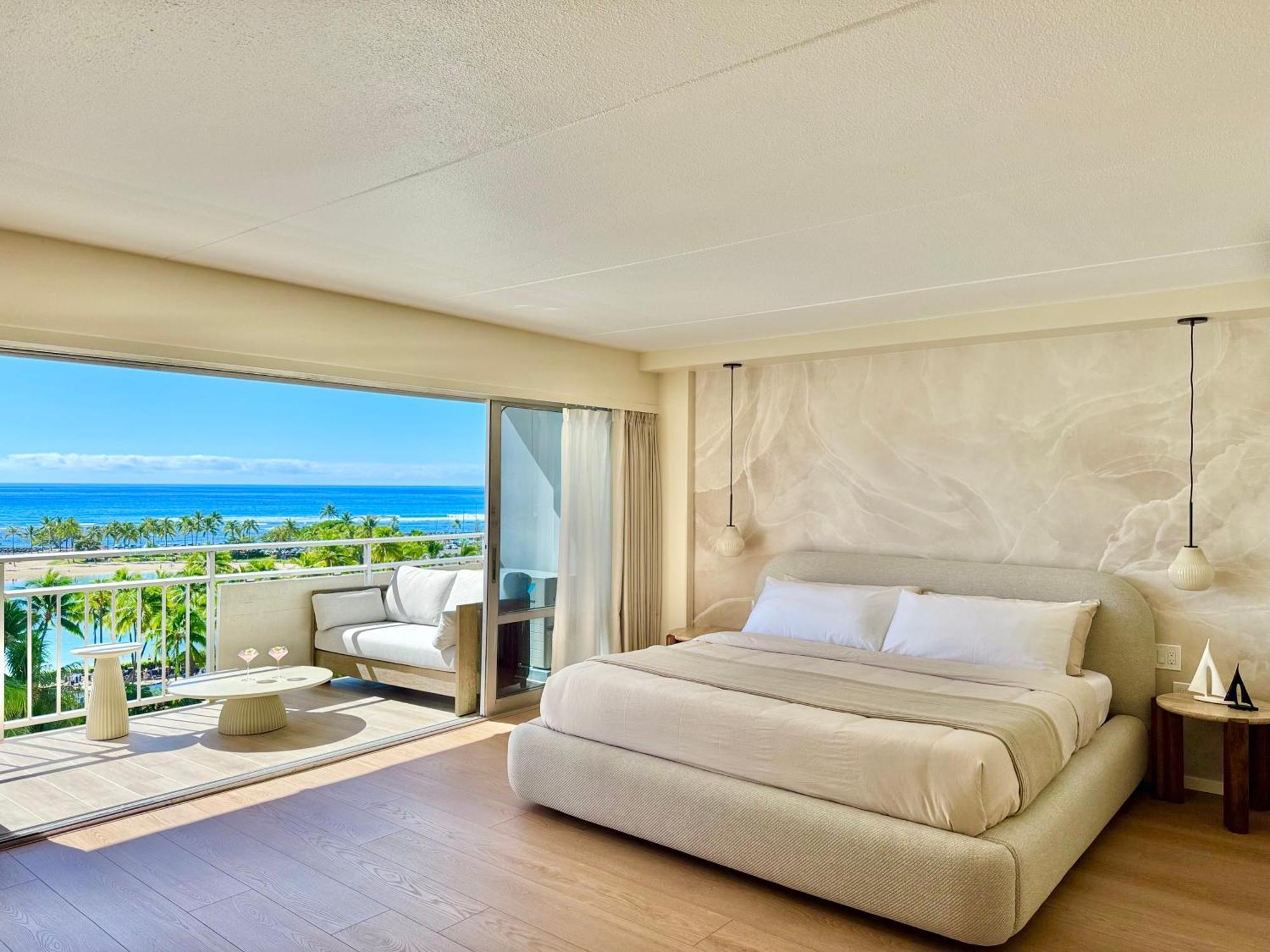 Panoramic Oceanview Resort - Full Kitchen In Each Room, 2 Swimming Pools, Onsite Restaurants, Fireworks Every Friday โฮโนลูลู ภายนอก รูปภาพ